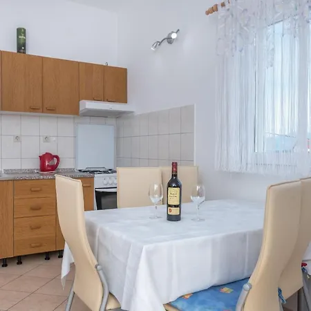 Cuk Apartment *